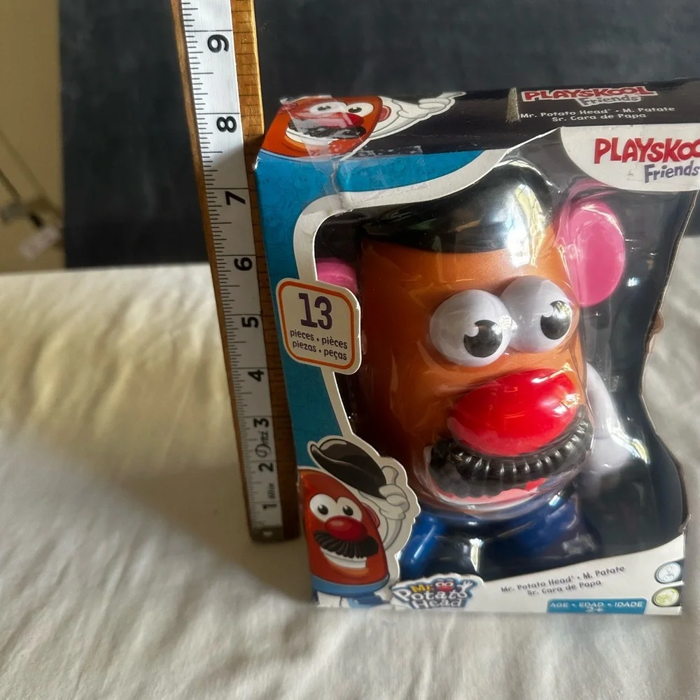 PLAYSKOOL FRIENDS MR. POTATO HEAD 13 PIECES NEW IN OPEN BOX